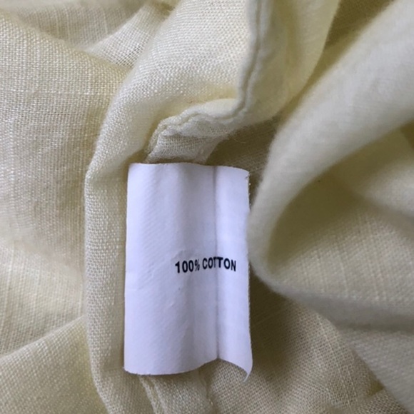 Gap Light Yellow Cotton Short Sleeve Snap Button Blouse with Pink Pintuck Design - Picture 5 of 5